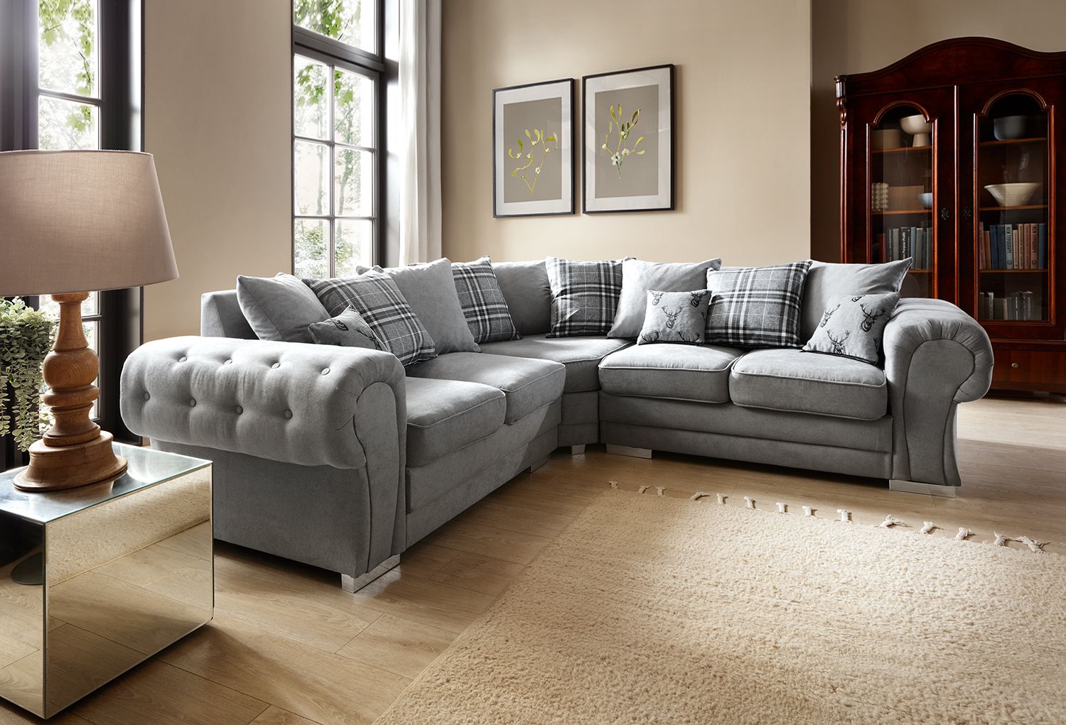 Fixed cushion corner sofa store