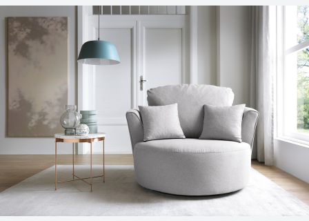 Darcy Swivel Chair